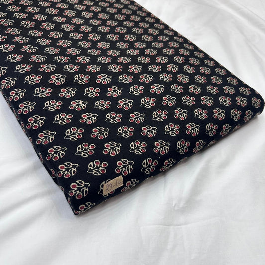 Taj Cotton Top And Bottom With Mulmul Cotton Dupatta (2.50 Meter).