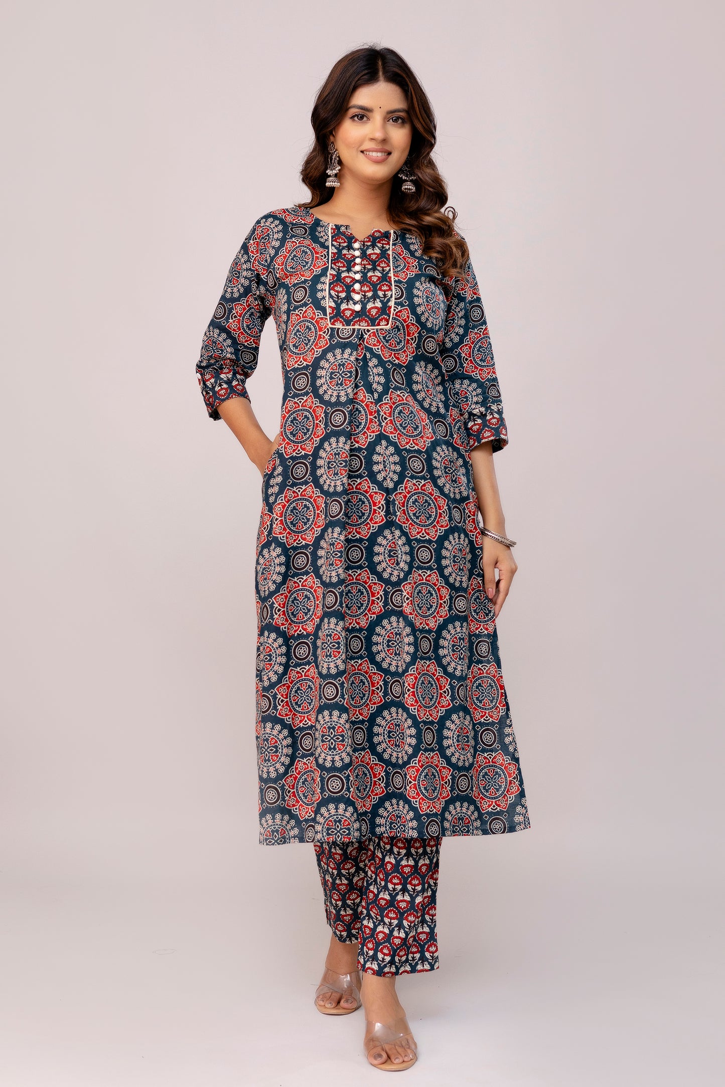 Navy coloue suit for girl