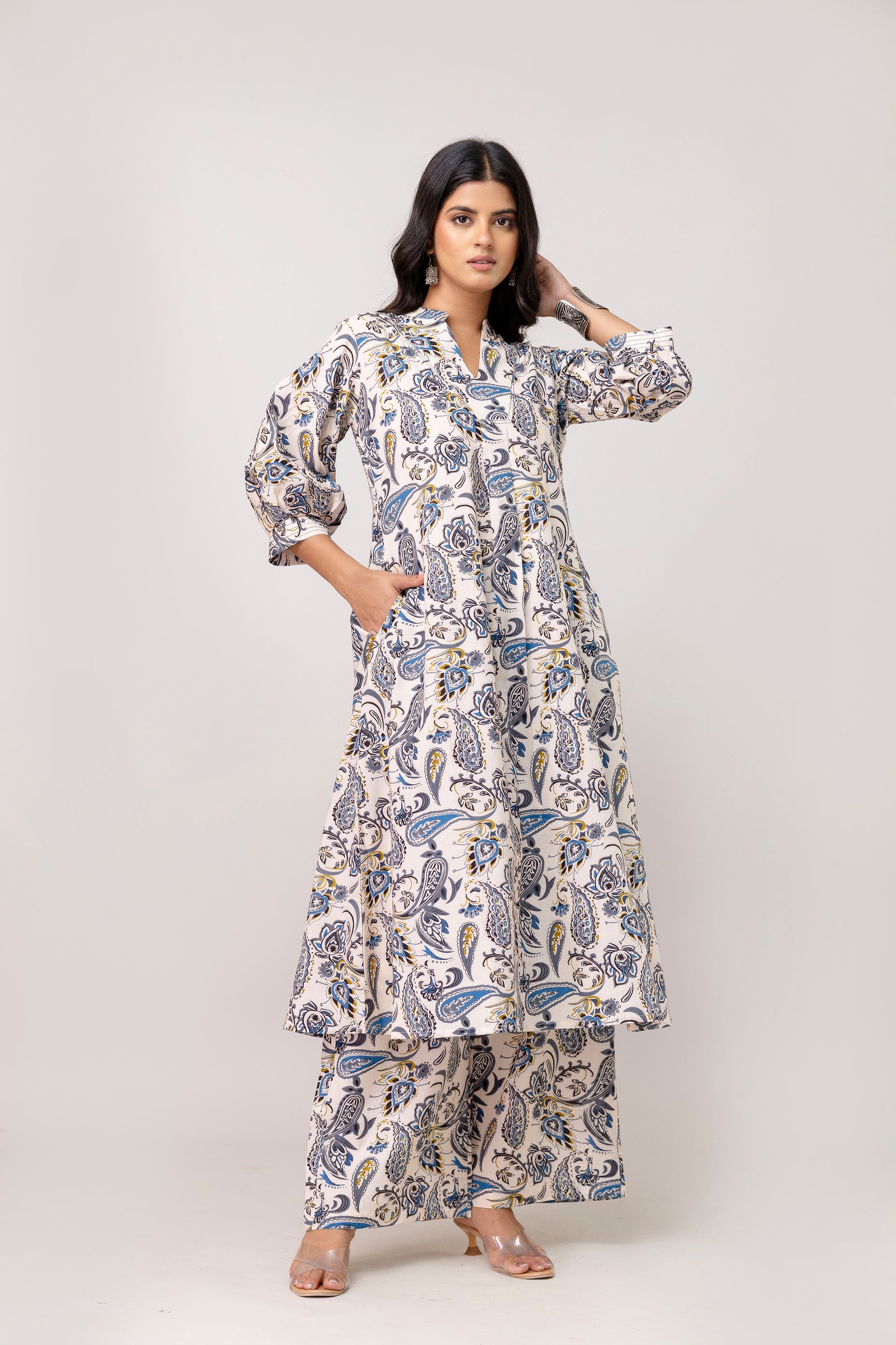 Stylish kurti set 